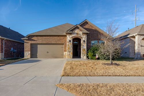 10318 Thunderwood Dr, Aubrey, TX, 76227-1182 | Card Image