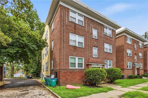 1109 W 40th Street, Kansas City, MO, 64111 | Card Image