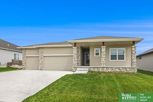 7900 Maxine Dr, Lincoln, NE, 68516-5360 | Card Image