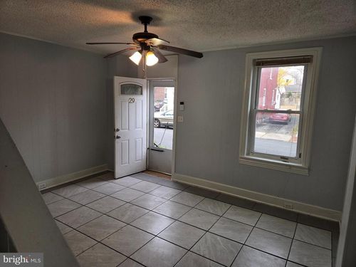 29 Upland Ave, Upland, PA, 19015-2426 | Card Image