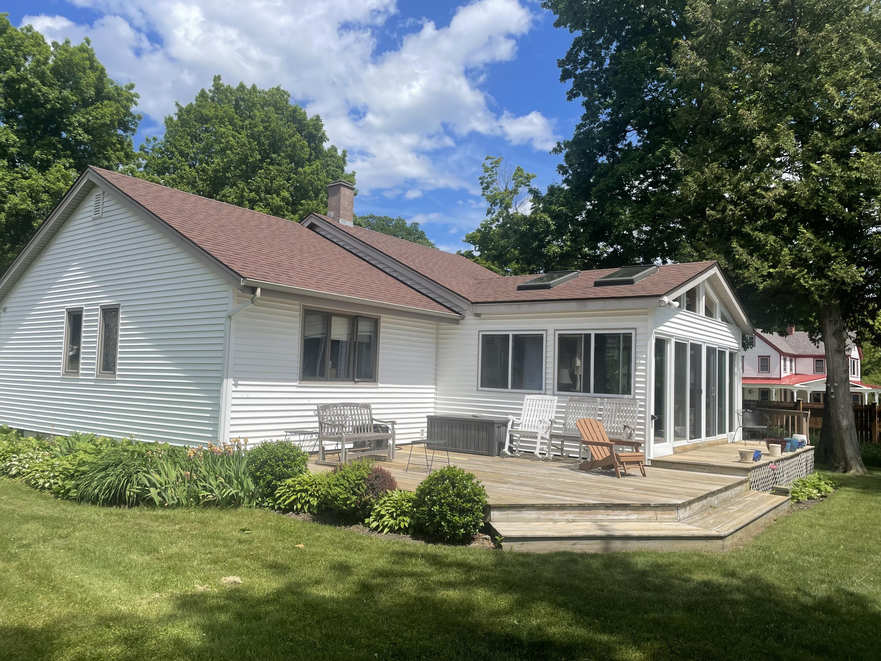 Layman Ln, Plattsburgh, NY 12901