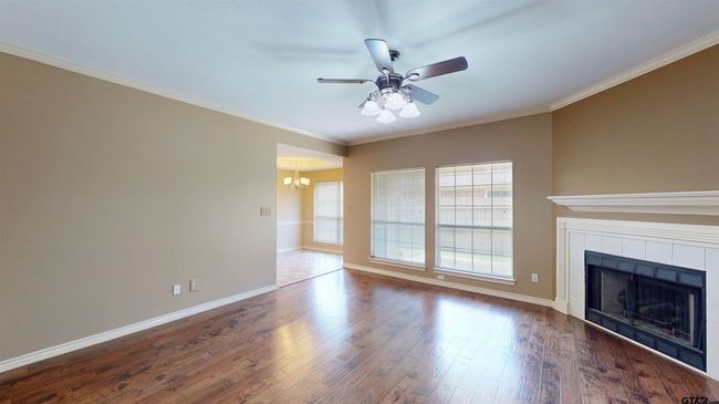 APT-1002 - 5401 Hollytree Dr, Condo with 3 bedrooms, 2 bathrooms and null parking in Tyler TX | Image 6