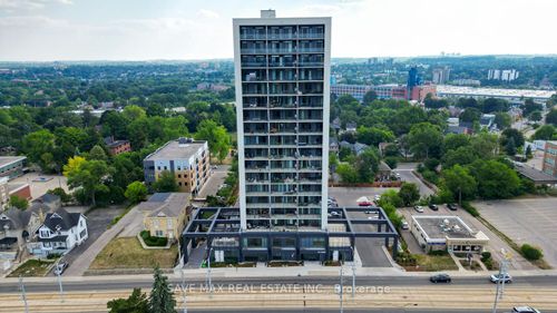 411-741 King St W, Kitchener, ON, N2G0E9 | Card Image