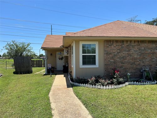 7305 Pineberry Rd, Dallas, TX, 75249-1348 | Card Image