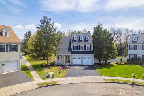 1 Champlain Way, Franklin Park, NJ, 08823-1721 | Card Image