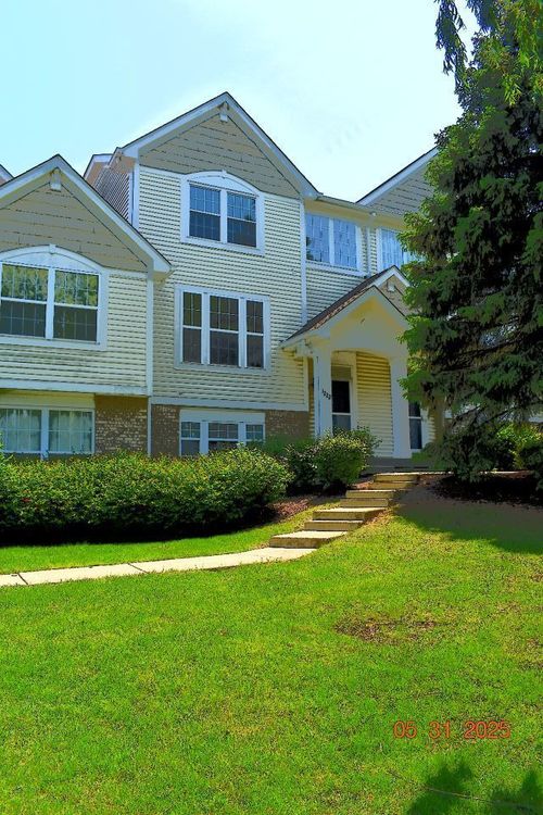 0-1222 Georgetown Way, Vernon Hills, IL, 60061-4122 | Card Image