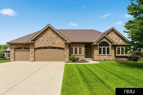 16378 Cheyenne Road, Omaha, NE, 68136 | Card Image