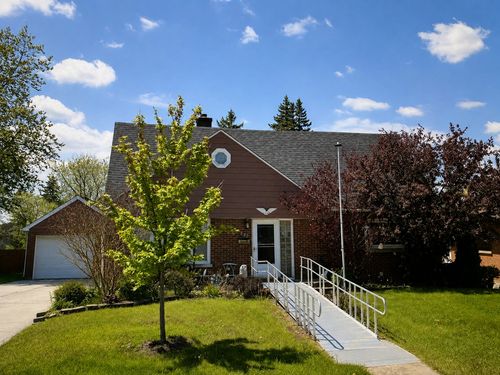 842 N Memorial Drive, Chicago Heights, IL, 60411 | Card Image