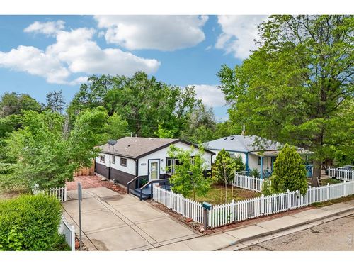 127 E Saint Clair Ave, Longmont, CO, 80504-5117 | Card Image