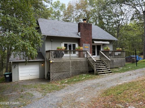 1114 Grouse Ct, Bushkill, PA, 18324-9076 | Card Image