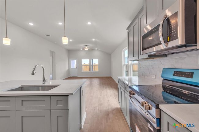 623 Waylon Cir, House other with 3 bedrooms, 2 bathrooms and null parking in Killeen TX | Image 10
