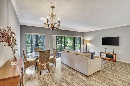 424-11863 Wimbledon Cir, Wellington, FL, 33414-6037 | Card Image