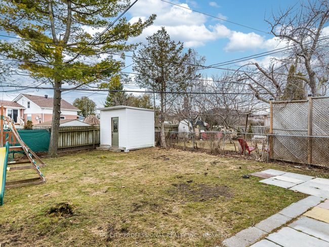 866 Krosno Blvd, House attached with 5 bedrooms, 2 bathrooms and 2 parking in Pickering ON | Image 36