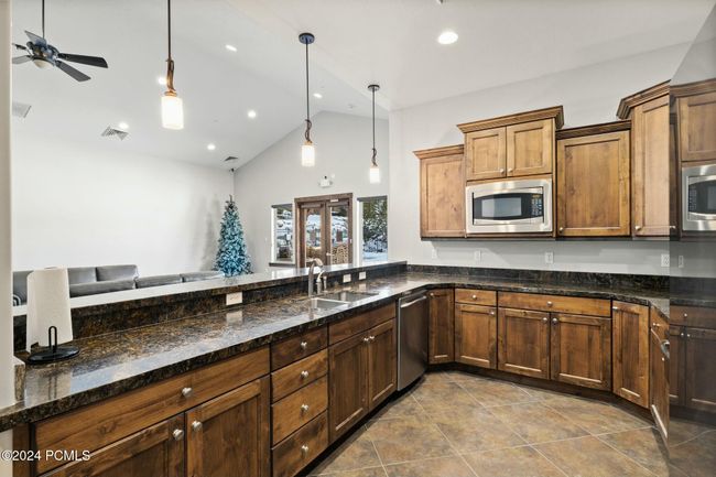 Kitchen in clubhouse | Image 35
