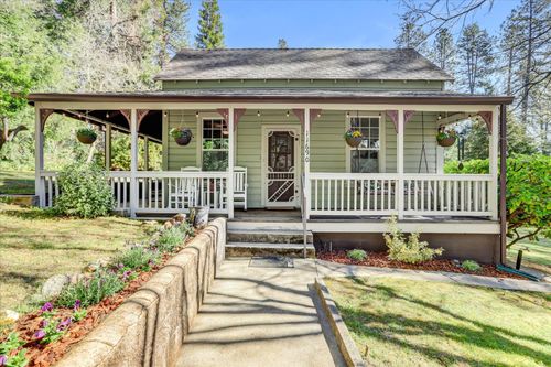 11690 Bourbon Hill Rd, Nevada City, CA, 95959-2325 | Card Image