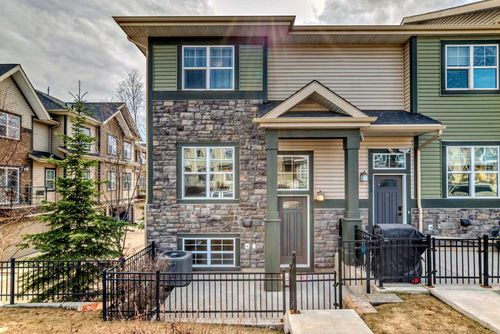 211 Mckenzie Towne Link Se, Home with 2 bedrooms, 2 bathrooms and 2 parking in Calgary AB | Card Image