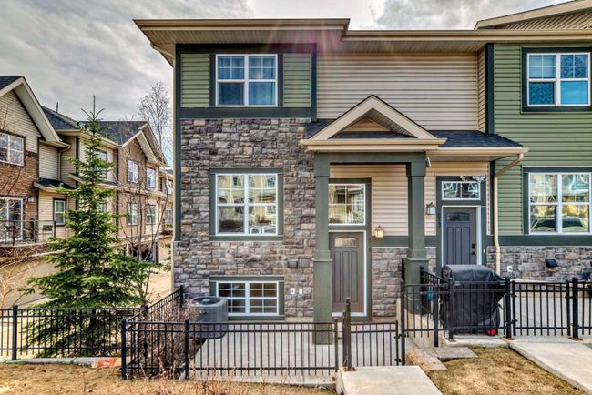 211 Mckenzie Towne Link Se, Home with 2 bedrooms, 2 bathrooms and 2 parking in Calgary AB | Image 1