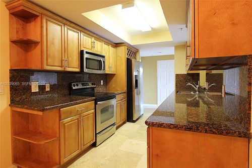 505-3530 Sw 22nd St, Miami, FL, 33145-3254 | Card Image