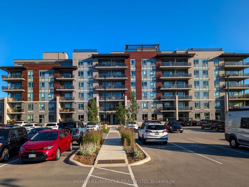 215-34 Norman St, Brantford, ON, N3R2Y1 | Card Image