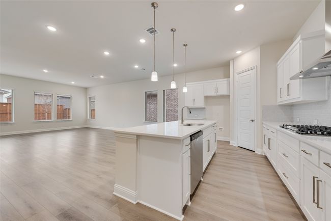 7116 Manhattan Dr, House other with 3 bedrooms, 3 bathrooms and null parking in Rowlett TX | Image 8