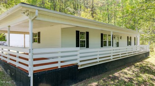 960 N Central Ave, Church Hill, TN, 37642-4054 | Card Image