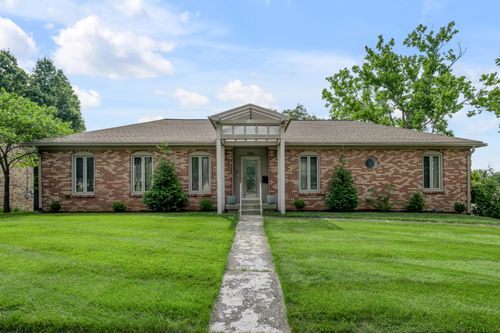 3362 Pimlico Pkwy, Lexington, KY, 40517-2841 | Card Image