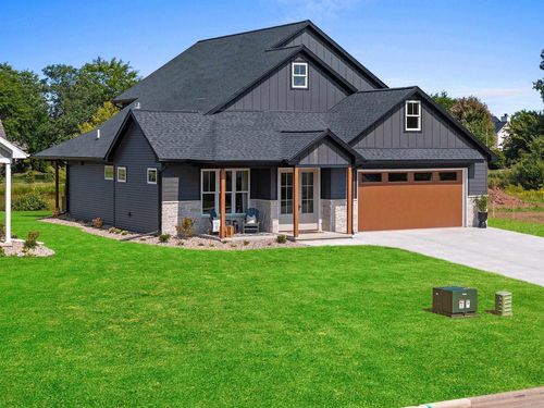 1871 Ledgeview Road, LEDGEVIEW, WI, 54115 | Card Image