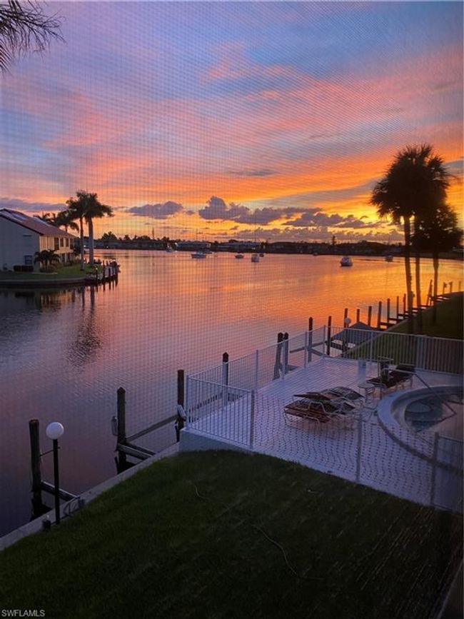Sunset view from Florida room | Image 27