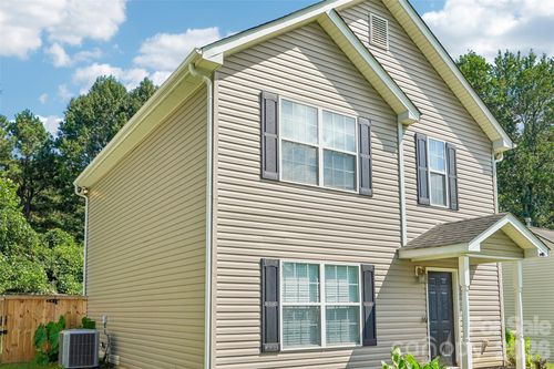 4926 Elizabeth Rd, Charlotte, NC, 28269-3410 | Card Image