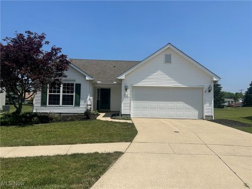 4216 Fairbanks Ct, Lorain, OH, 44053-1167 | Card Image