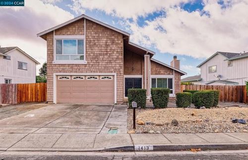  Pelican Way, Suisun City, CA, 94585 | Card Image