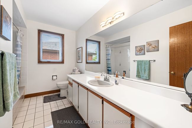 74 Belview Ave, House other with 5 bedrooms, 4 bathrooms and 4 parking in Woodbridge ON | Image 31