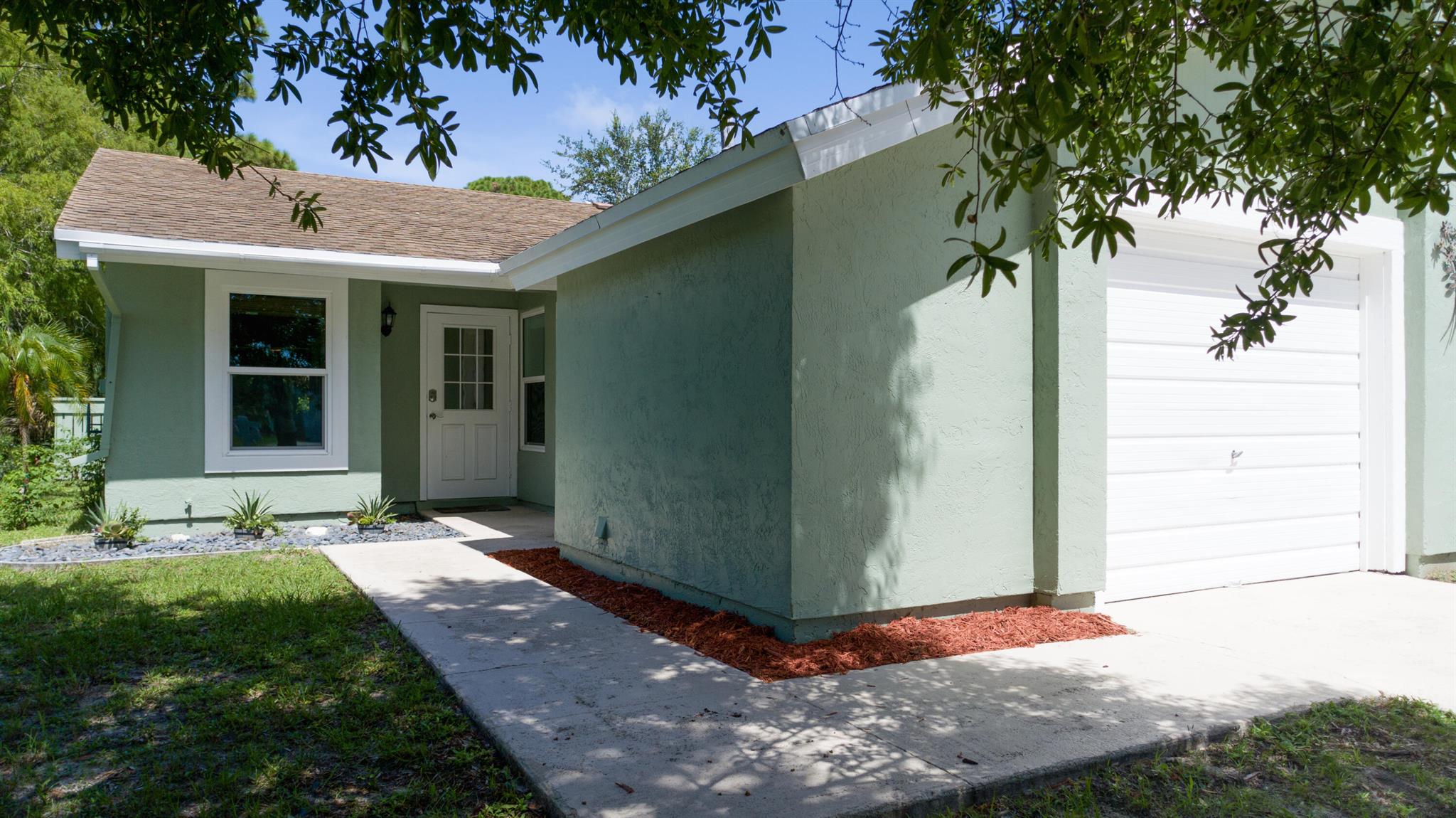 Kestwick Ct, Port Saint Lucie, FL 34952