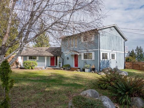 170 Pike Rd, Gibsons, BC, V0N1V6 | Card Image