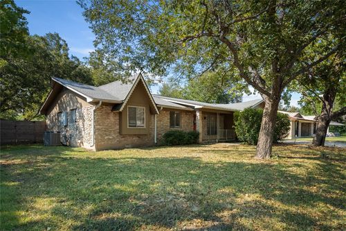 401 Dove Creek Dr, Round Rock, TX, 78664-5917 | Card Image