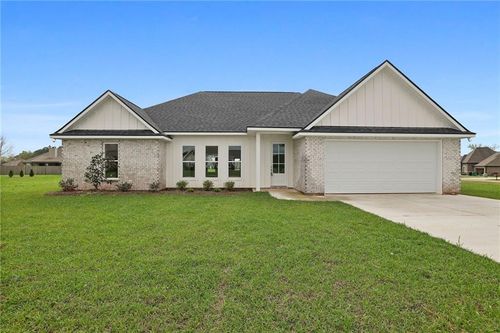 18292 Wolftrack Way, Loranger, LA, 70446-2608 | Card Image