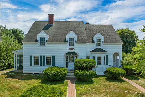 69 S Main St, Wolfeboro, NH, 03894-4326 | Card Image