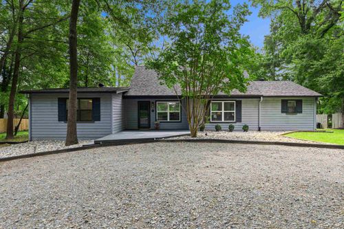 1073 S Lake Dr, Gladewater, TX, 75647 | Card Image