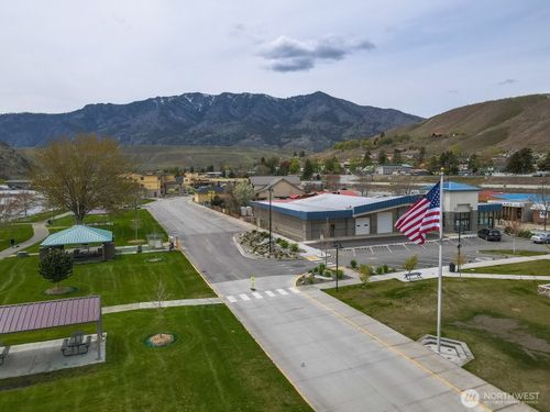 169 Pateros Mall, Pateros, WA, 98846-9850 | Card Image