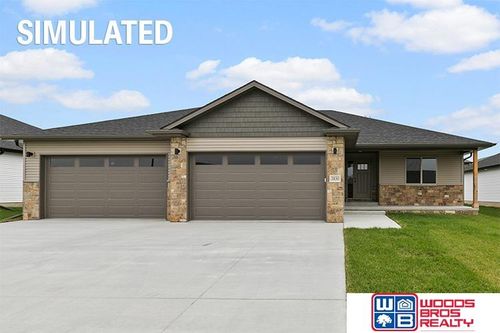 9200 Green Valley Lane, Lincoln, NE, 68516 | Card Image