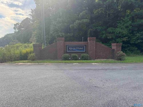 1.10 River Point, Rainbow City, AL, 35906 | Card Image