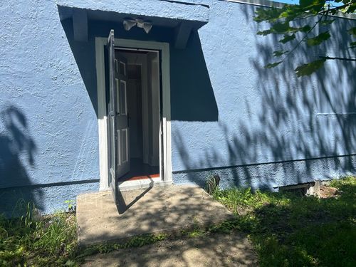 2110 Lewis Ave, Zion, IL, 60099-2142 | Card Image