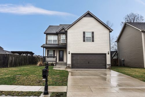 3640 Fox Tail Dr, Clarksville, TN, 37040-6246 | Card Image