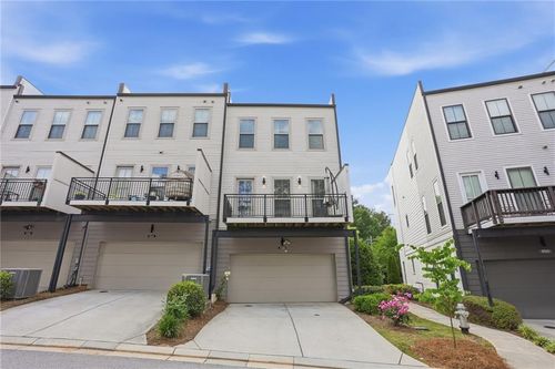 846 Constellation Dr, Decatur, GA, 30033-2811 | Card Image