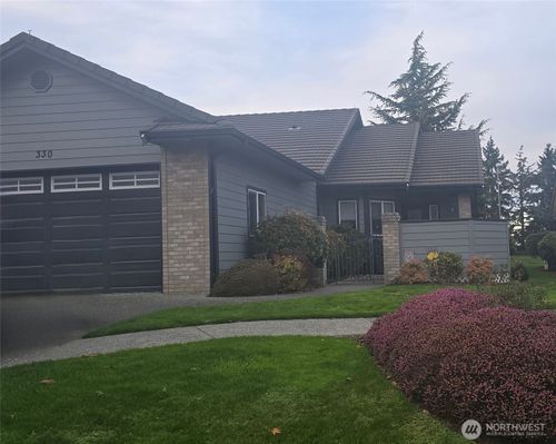 330 Blakely Blvd, Sequim, WA, 98382-8999 | Card Image