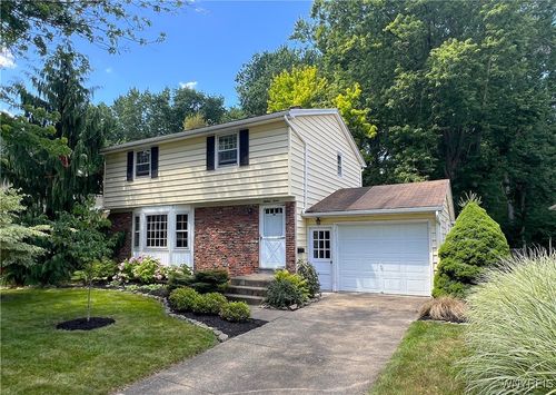 1312 Doebler Dr, North Tonawanda, NY, 14120-2206 | Card Image