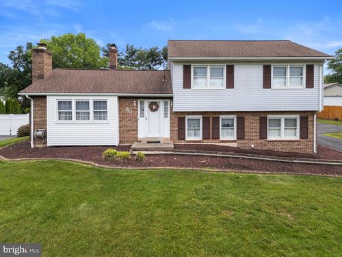 30 Stardust Dr, NEWARK, DE, 19702-4742 | Card Image