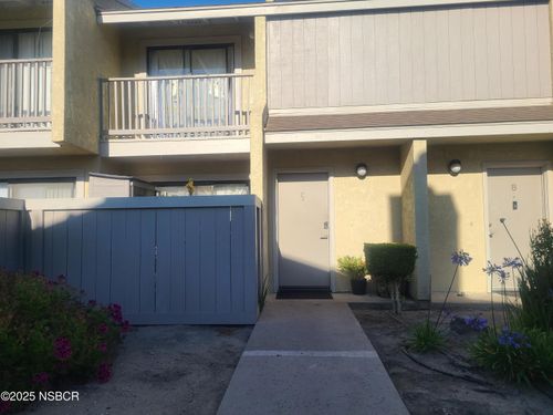 c-1101 W Cypress Ave, Lompoc, CA, 93436-6404 | Card Image