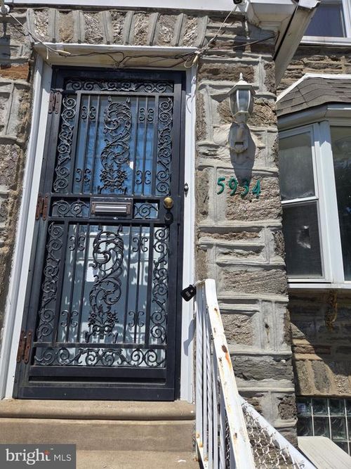 5934 Castor Ave, PHILADELPHIA, PA, 19149-3715 | Card Image