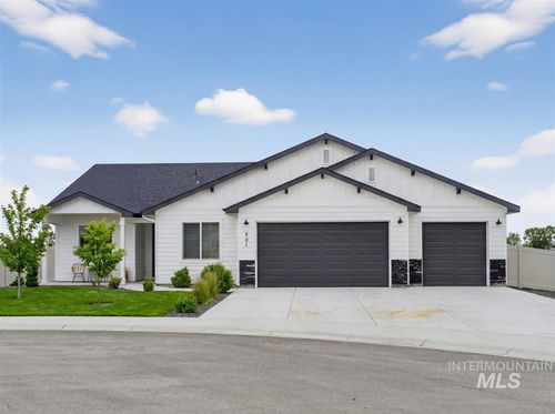 501 Grand Harvest Ave, New Plymouth, ID, 83655-1001 | Card Image